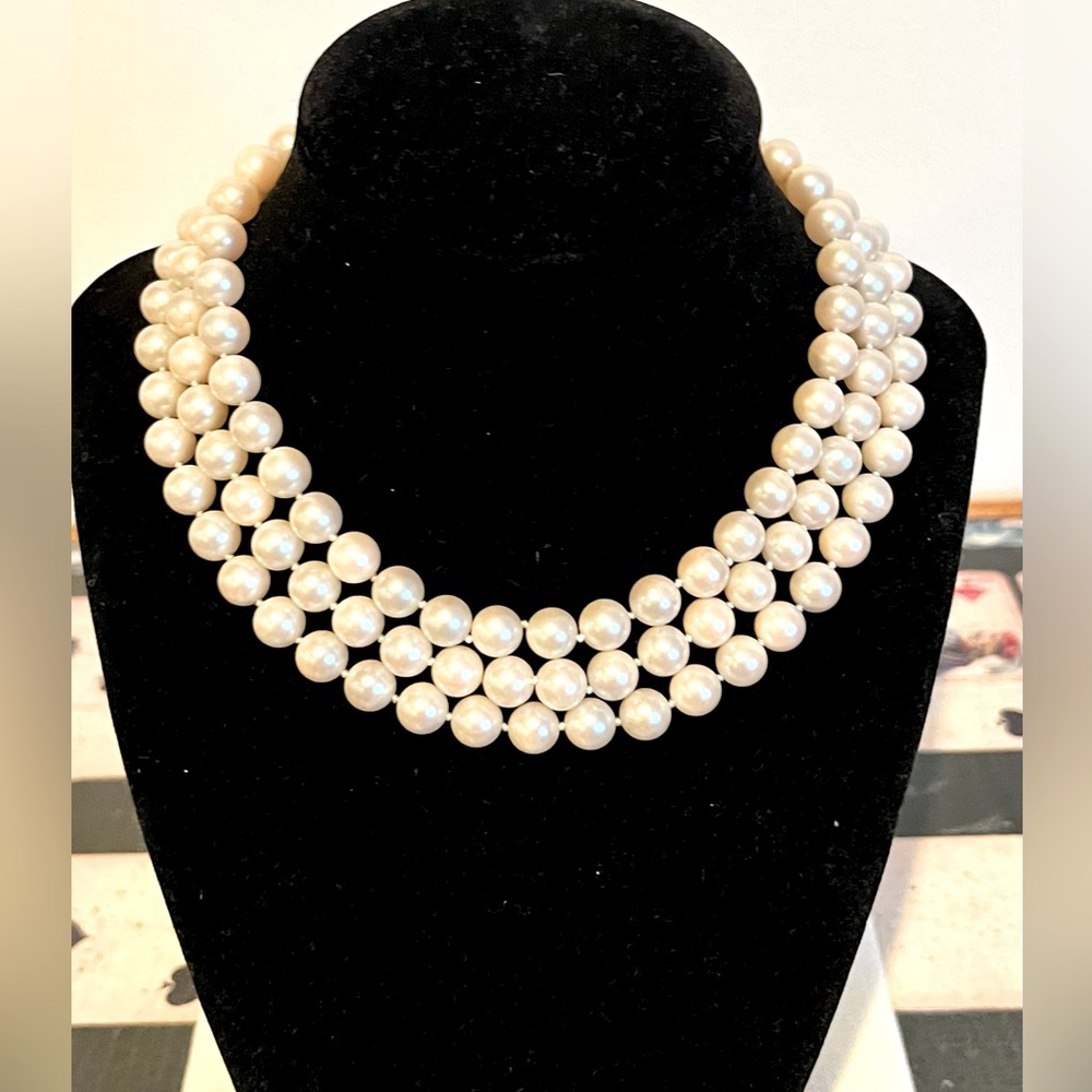 3 Strand Vintage Knotted Faux Pearl Sterling Silver Box Clasp Necklace Choker 8M